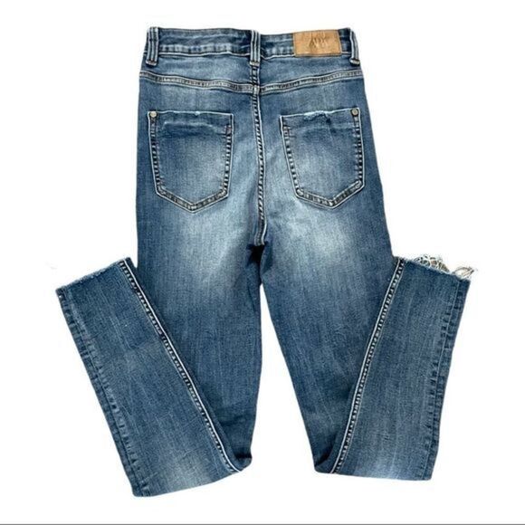 ZARA High Rise Distressed Raw Hem Skinny Jeans Size 2‎ - Picture 8 of 10